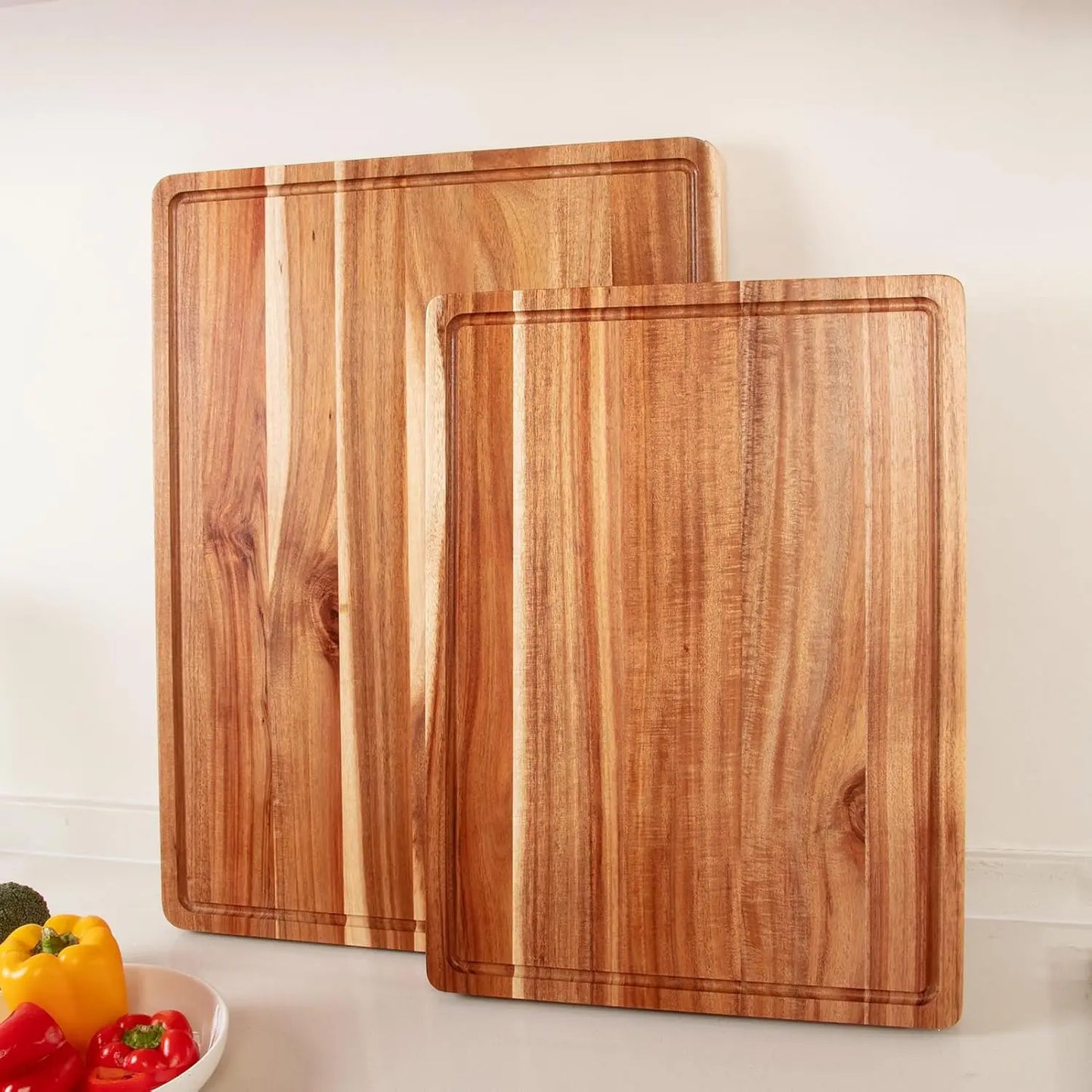 TWISTER.CK Acacia Wood Cutting Board With Side Handles For Meat